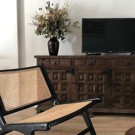 Agradable Apartamento En El Pantano De San Juan Сан-Мартин-де-Вальдейглесьяс Экстерьер фото